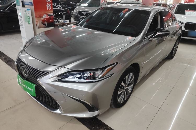 Used Lexus ES 2020 200 Excellence Edition