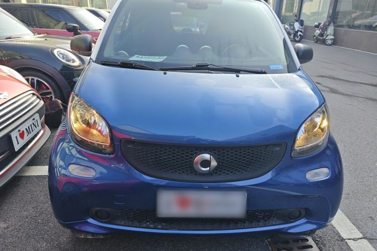 Used  fortwo 2018 1.0L 52kW Hardtop Dynamic Version China V
