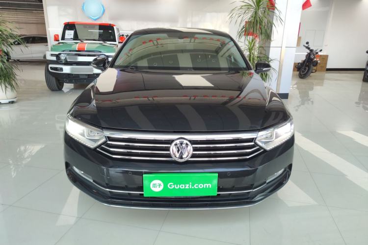 Used Volkswagen Magotan 2018 330TSI DSG Luxury Model