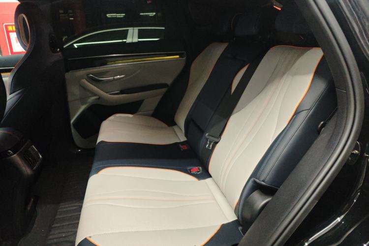 Used BYD Song PLUS New Energy 2024 HONOR Edition DM-i 150km Flagship PLUS
