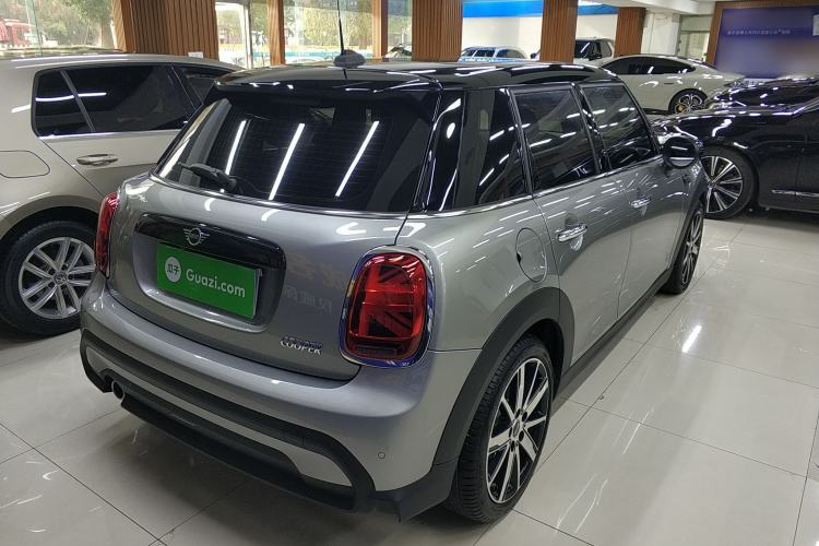 Used  MINI 2023 1.5T COOPER Artist Five-Door Edition
