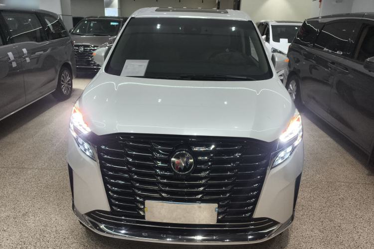 Used Buick GL8 2023 ES Lu Zun Deluxe Model
