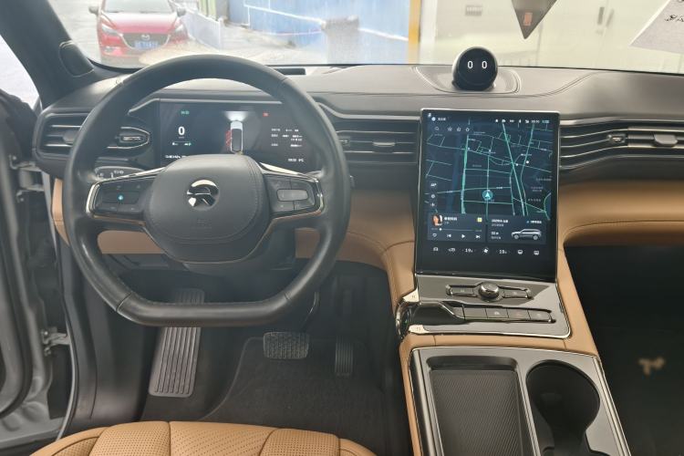 Used Nio ES8 2020 415 km Signature Edition 6-Seater Version
