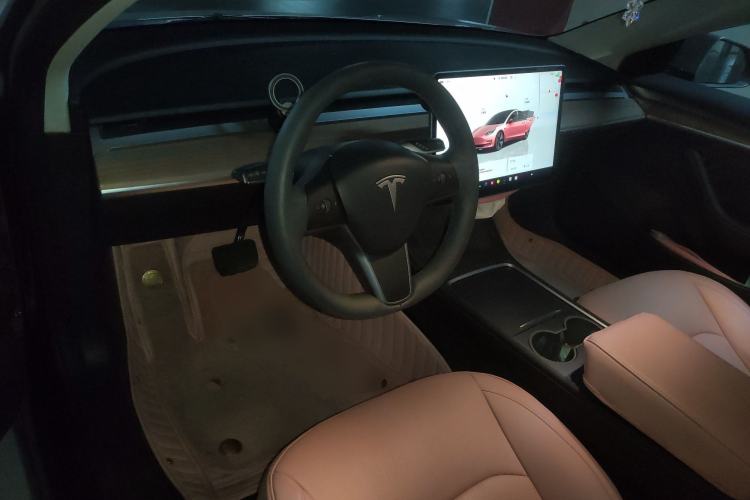 Used Tesla Model 3 2022 Rear-Wheel-Drive Version
