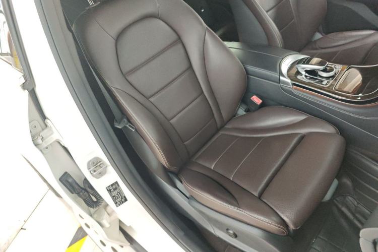 Used Mercedes-Benz GLC 2016 GLC 260 4MATIC Luxury Model