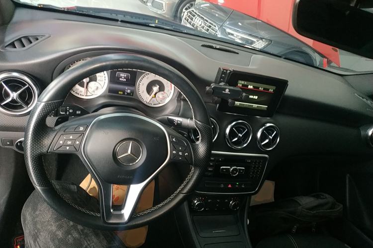 Used Mercedes-Benz A-Class (Import) 2013 A 200 Urban Edition
