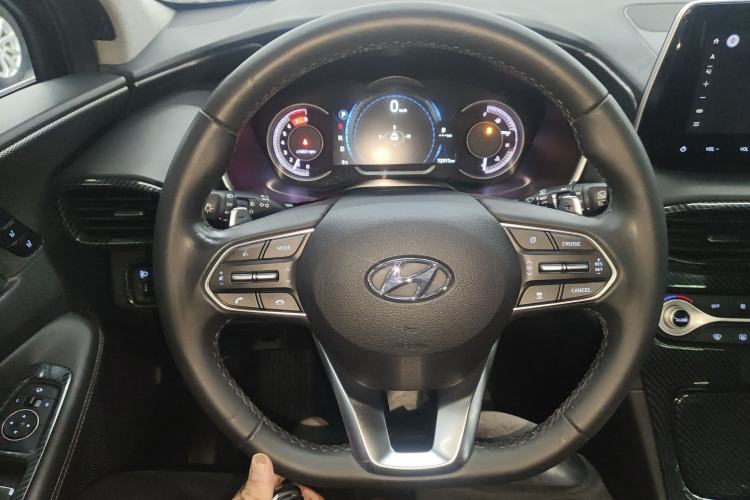 Used Hyundai Santa Fe 2019 380 TGDi DLX Automatic 2WD Prestige Edition China VI Standard
