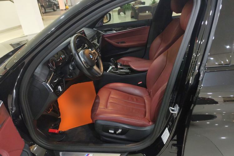 Used BMW 5 Series 2018 Restyled 530Li Leading Edition M Sport Package