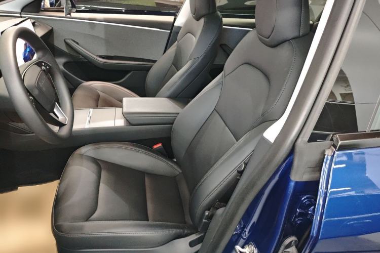 Used Tesla Model 3 2023 Rear-Wheel-Drive Version
