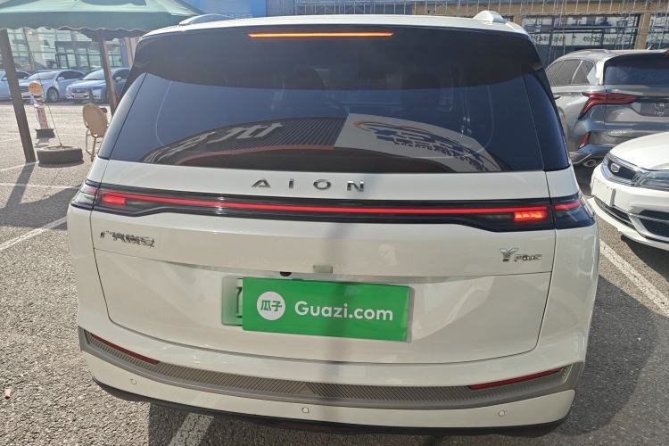 Used AION Y 2023 Younger Star Edition