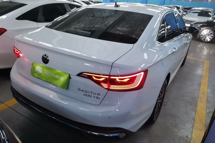 Used Volkswagen Sagitar 2025 200TSI DSG Flyover Edition
