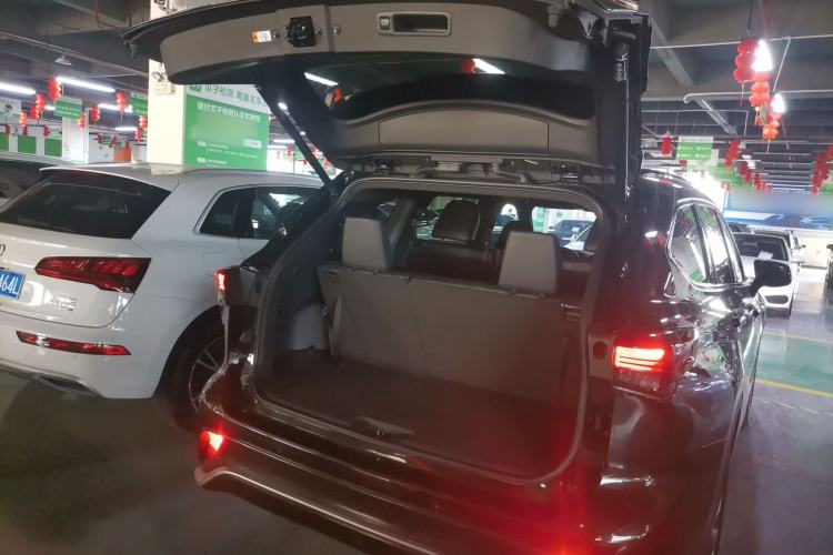 Used Toyota Crown Land Cruiser 2024 2.5L HEV Four-Wheel Drive Premium Edition
