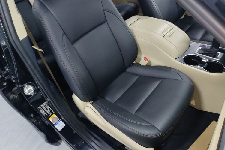 Used Toyota Highlander 2021 2.0T Four-Wheel Drive Elite Edition 7-Seater
