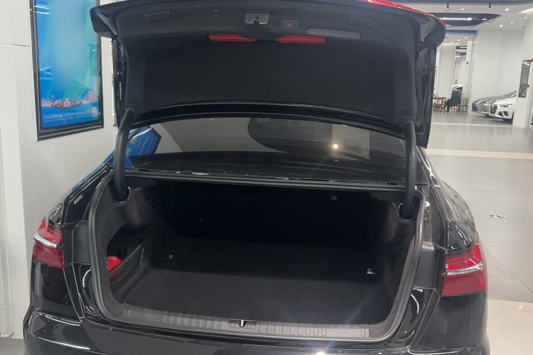 TDK.VehicleDetails.img