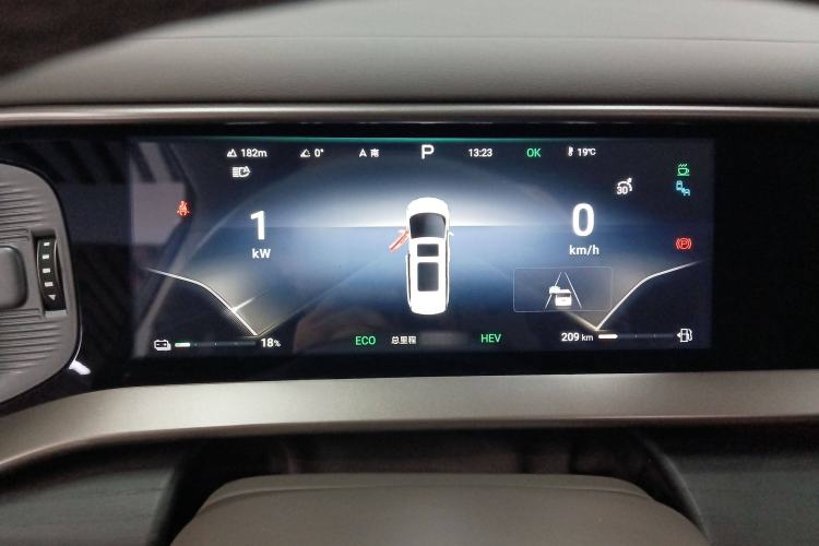 Used Denza D9 2022 DM-i 970 Four-Wheel Drive Flagship Model