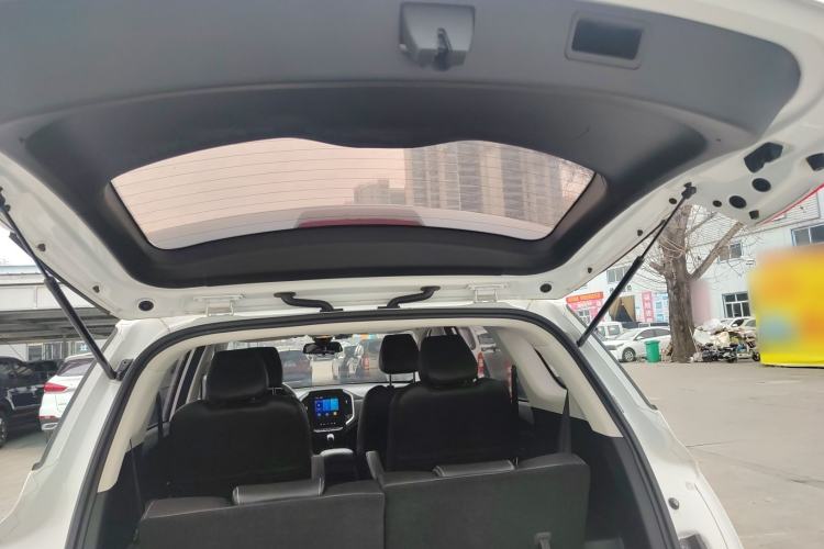 Used Baojun 530 2021 Global Car Anniversary Edition 1.5T Manual Luxury Model 6 Seats