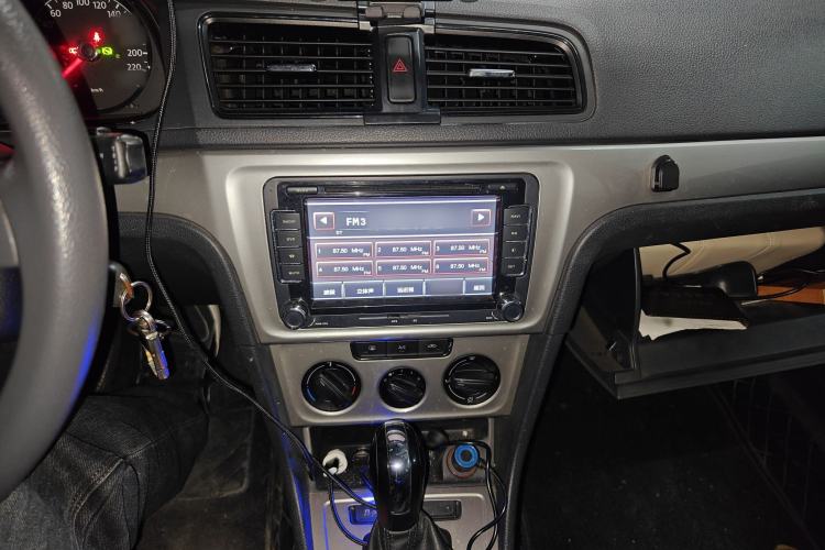 Used Volkswagen Lavida 2013 1.6L Automatic Fashion Edition
