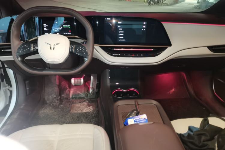 Used Hongqi EH7 2024 690 Pro