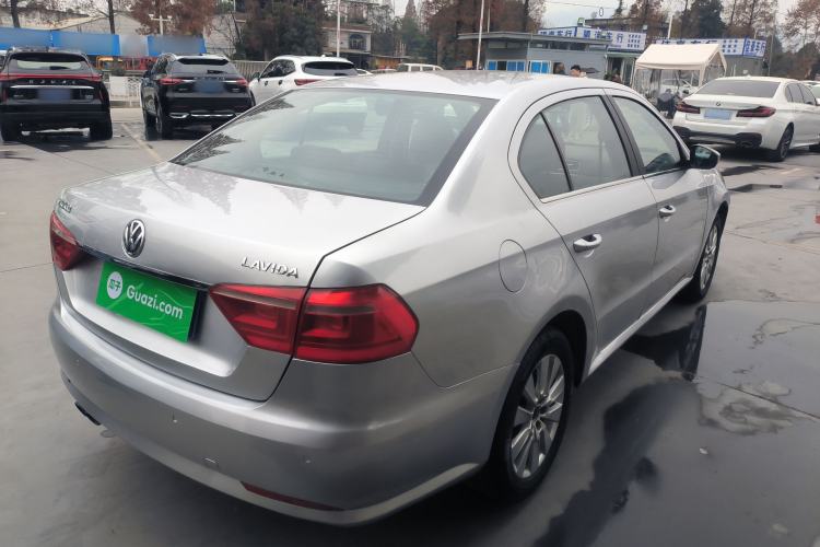 Used Volkswagen Lavida 2013 Restyled Classic 1.6L Automatic Comfort Edition