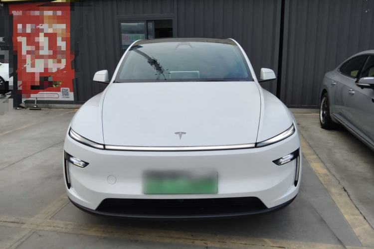 Used Tesla Model Y 2025 Rear-Wheel-Drive Version