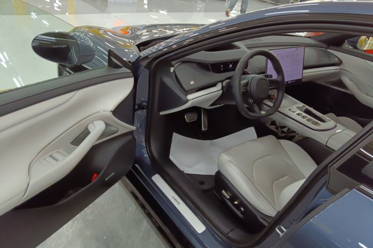 Used  SU7 2024 Four-Wheel Drive Ultra-Long Range Advanced Intelligent Driving Max Edition
