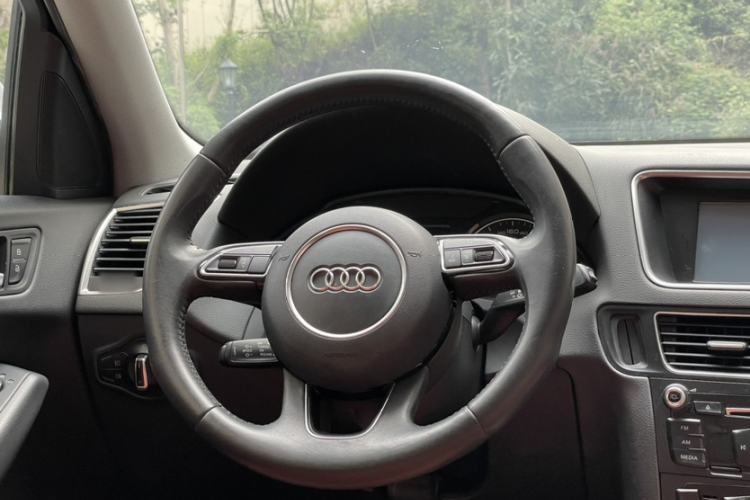 Used Audi Q5 2013 40 TFSI Ambition
