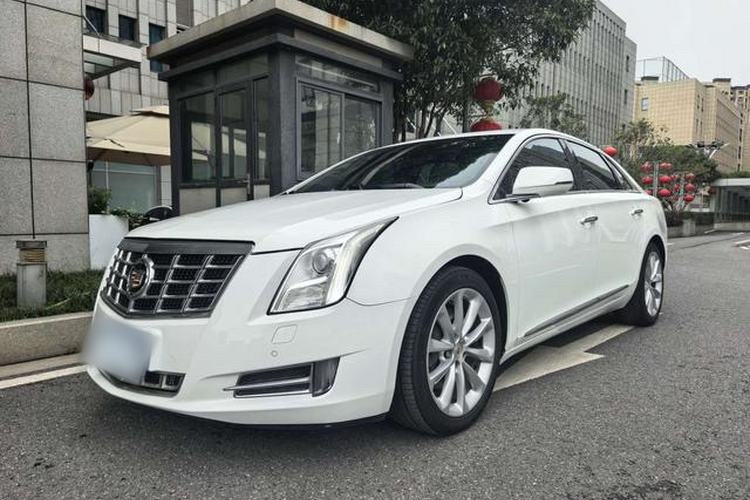 Used Cadillac XTS 2013 28T Leading Model
