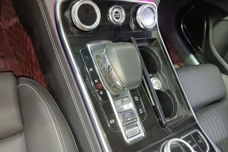 Used Hongqi H9 2020 2.0T Smart Connect Flagship Edition
