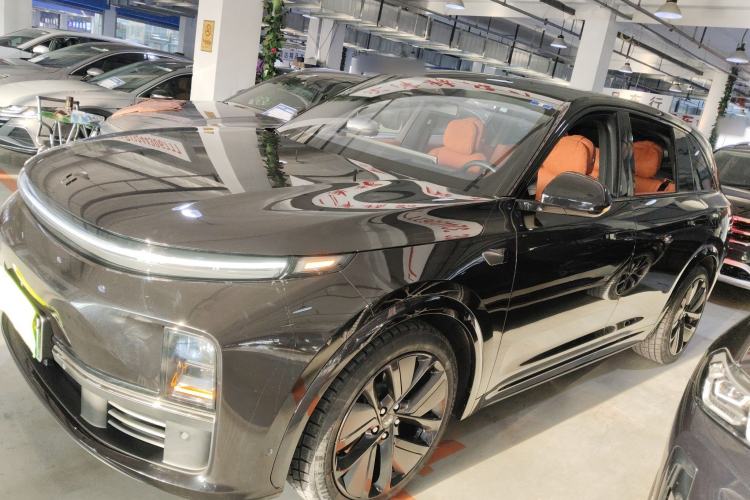 Used Li Auto L7 2023 Pro Model
