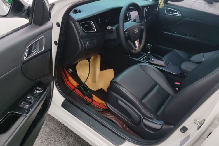 Used Hyundai Mistra 2016 1.8L Automatic Smart GLS
