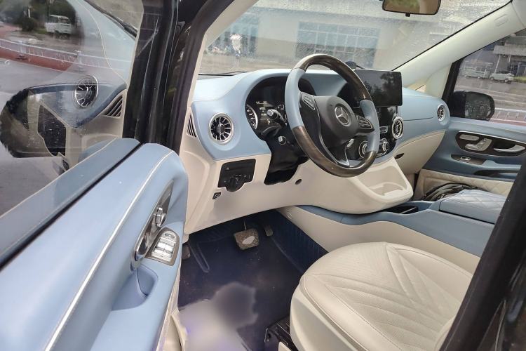 Used Mercedes-Benz Vito 2023 2.0T Business Version 7 Seats