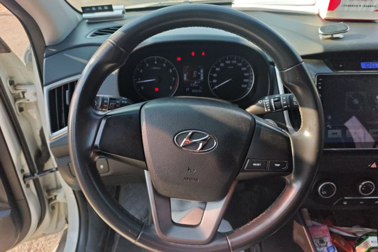 Used Hyundai ix25 2015 1.6L Automatic Two-Wheel Drive Smart GLS Trim