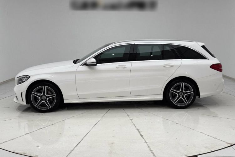 Used Mercedes-Benz C-Class 2020 Facelifted C 260 Estate
