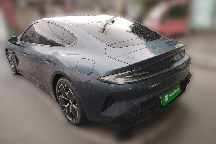 Used  SU7 2024 Rear-Drive Ultra-Long Range Advanced Pro-Level Intelligent Driving Version
