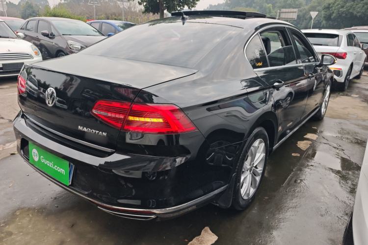 Used Volkswagen Magotan 2018 330TSI DSG Luxury Model
