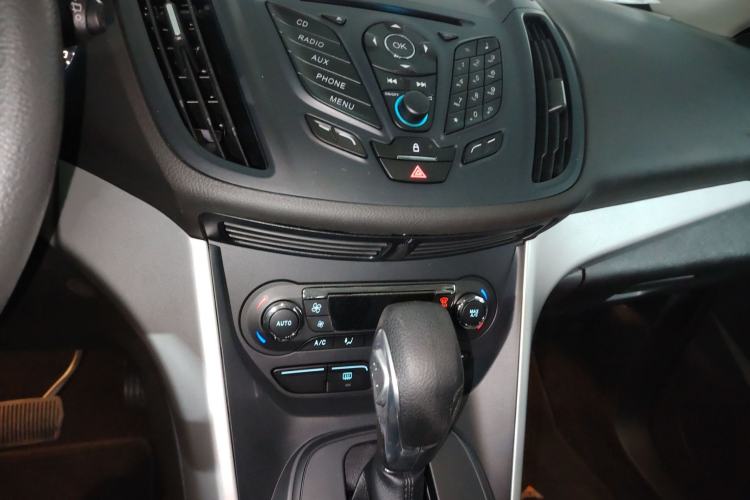 Used Ford Kuga 2015 1.5L GTDi Two-Wheel-Drive Comfort Model
