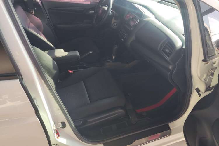 Used Honda Fit 2016 1.5L LX CVT Comfort Model