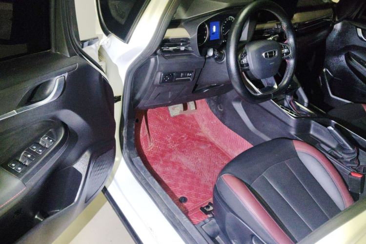 Used Geely Auto Vision X3 2021 PRO 1.5L CVT Deluxe Model
