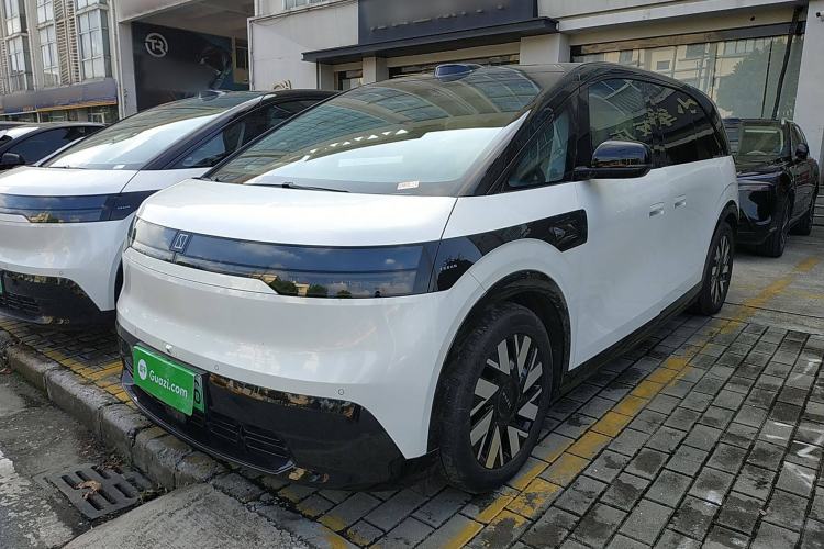 Used Zeekr MIX 2025 Long-Range Intelligent Driving Edition
