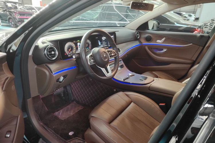 Used Mercedes-Benz E-Class 2020 Facelift E 260 L
