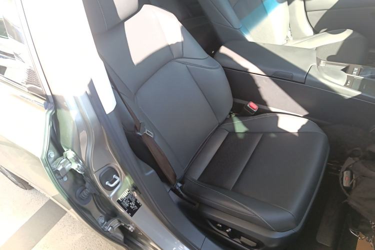 Used Lexus ES 2020 300h Premier Edition
