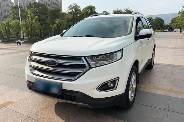 Used Ford Edge 2016 EcoBoost 245 Two-Wheel-Drive Titanium 7-Seater
