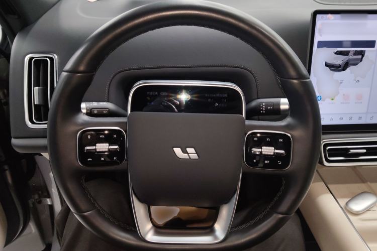 Used Li Auto L8 2024 PRO Model
