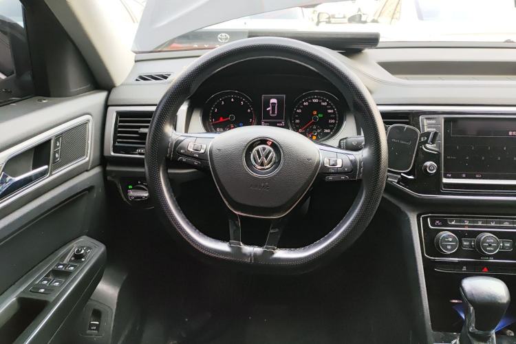 Used Volkswagen Teramont 2017 330TSI Two-Wheel-Drive Luxury Edition