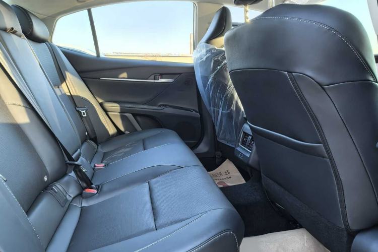 Used Toyota Camry 2024 Dual-Engine 2.5HG Prestige Edition
