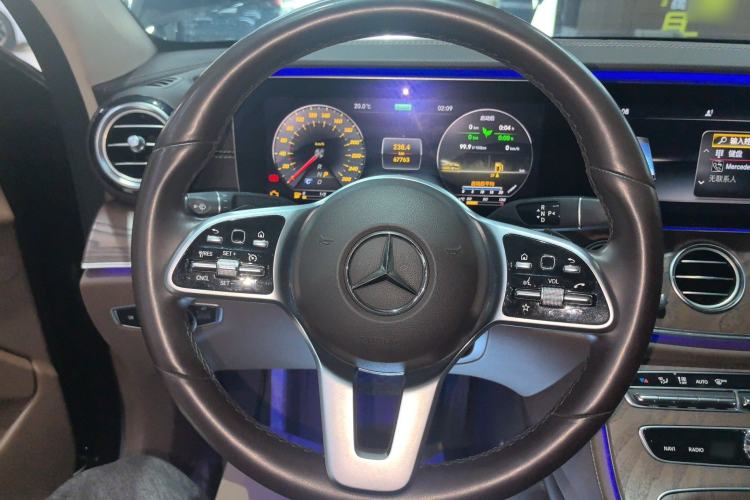 Used Mercedes-Benz E-Class 2020 Facelift E 260 L
