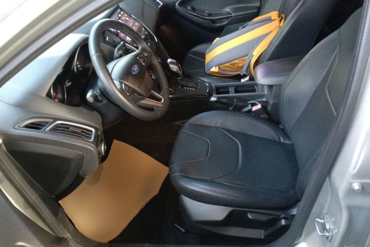 Used Ford Focus 2015 Sedan 1.6L Automatic Trend Model
