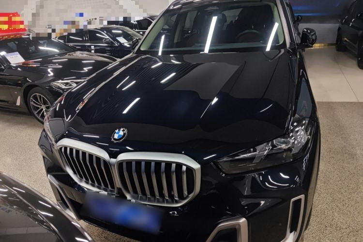 Used BMW X5 2023 xDrive 30Li M Sport Package