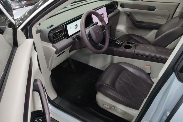 Used Leapmotor C11 2024 All-Electric 580 Luxury Edition
