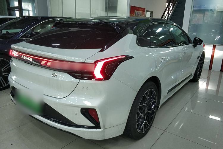 Used Zeekr 001 2024 YOU Edition 100 kWh All-Wheel Drive
